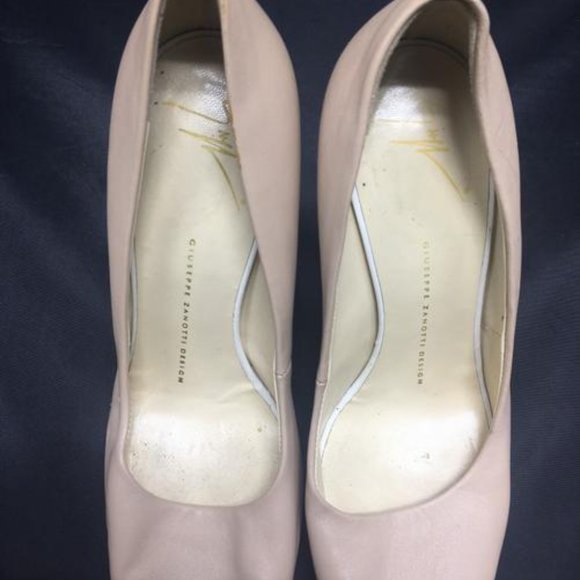 Giuseppe Zanotti Leather Peep Toe Stacked Pumps - Picture 4 of 12